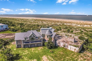 Beach Home For Sale in Tybee Island, Georgia