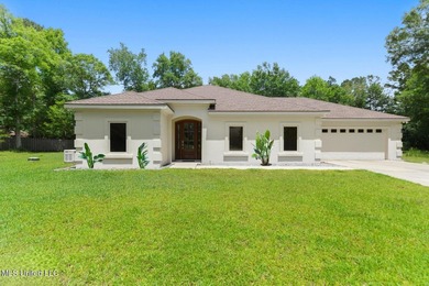 Beach Home For Sale in Diamondhead, Mississippi