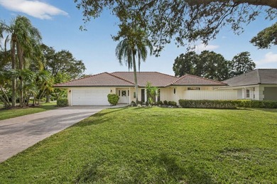 Beach Home For Sale in Palm Beach Gardens, Florida