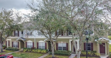 Beach Townhome/Townhouse Sale Pending in Riverview, Florida