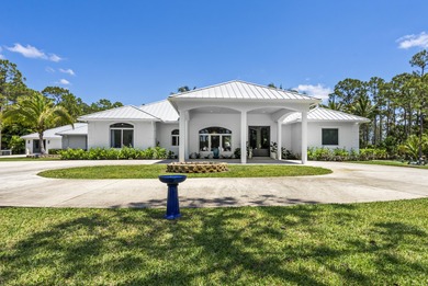 Beach Home For Sale in Palm Beach Gardens, Florida