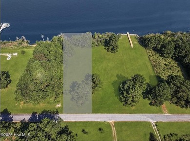 Beach Lot For Sale in Columbia, North Carolina