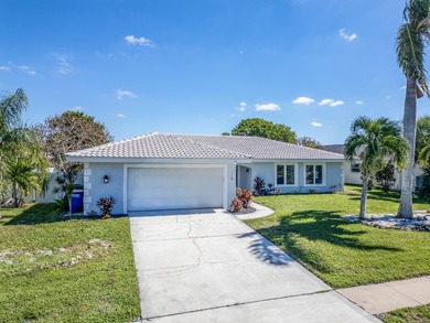 Beach Home For Sale in Clearwater Beach, Florida