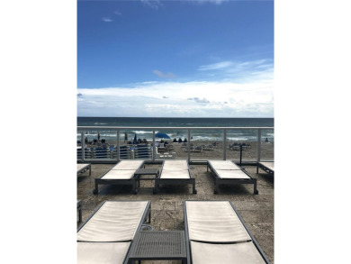 Beach Condo For Sale in Sunny Isles Beach, Florida