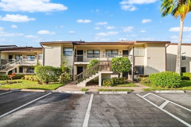 Beach Condo For Sale in Lake Worth, Florida