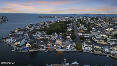 Beach Home For Sale in Toms River, New Jersey