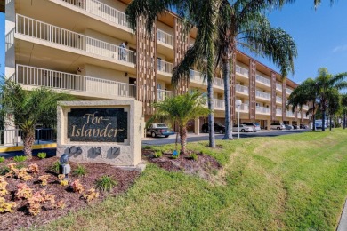 Beach Condo For Sale in Clearwater, Florida