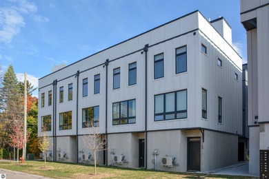 Beach Condo For Sale in Traverse City, Michigan