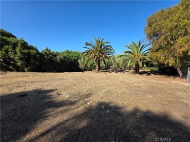 Beach Lot For Sale in San Pedro, California