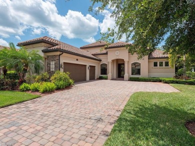 Beach Home For Sale in Naples, Florida