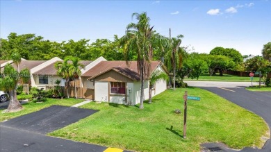 Beach Townhome/Townhouse For Sale in Homestead, Florida