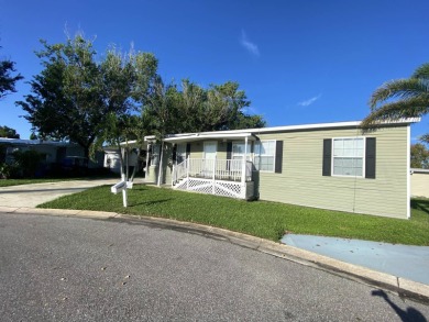 Beach Home For Sale in Tampa, Florida