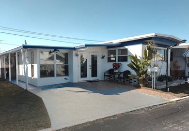 Beach Home For Sale in St. Petersburg, Florida