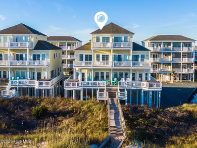 Beach Townhome/Townhouse For Sale in North Topsail Beach, North Carolina