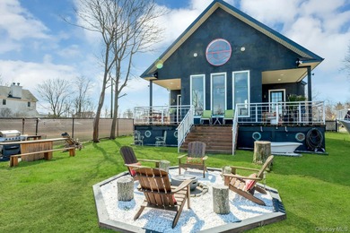 Beach Home For Sale in Mastic Beach, New York