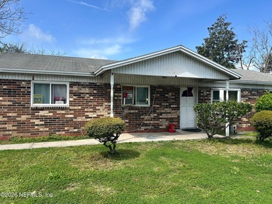 Beach Home Active Under Contract in Jacksonville Beach, Florida