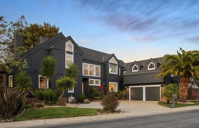 Beach Home For Sale in Half Moon Bay, California