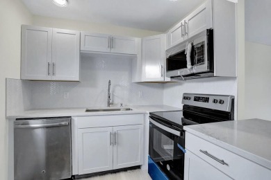 Beach Condo For Sale in Delray Beach, Florida