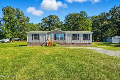 Beach Home Active Under Contract in Elizabeth City, North Carolina