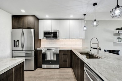 Beach Condo For Sale in Pompano Beach, Florida