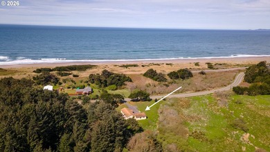 Beach Home For Sale in Gold Beach, Oregon