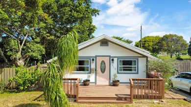 Beach Home Active Under Contract in Lake Worth Beach, Florida