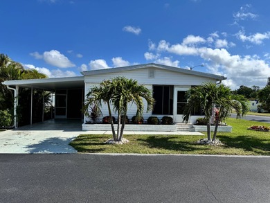 Beach Home For Sale in Bradenton, Florida