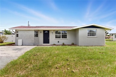 Beach Home For Sale in Port Charlotte, Florida