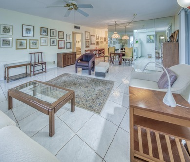 Beach Condo For Sale in Lake Worth Beach, Florida
