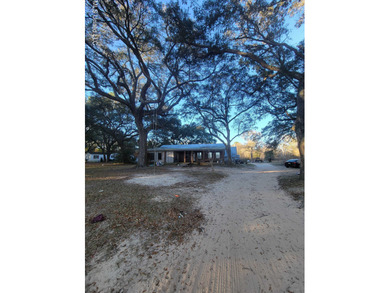 Beach Home For Sale in Moss Point, Mississippi