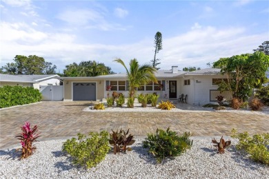 Beach Home For Sale in Bradenton, Florida