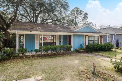 Beach Home For Sale in Gulfport, Mississippi