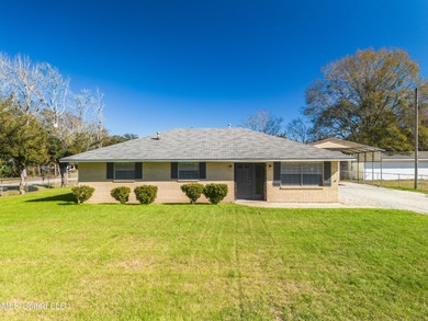 Beach Home Sale Pending in Long Beach, Mississippi
