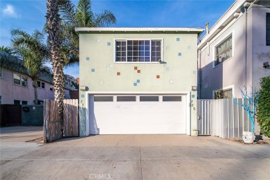 Beach Townhome/Townhouse For Sale in Long Beach, California