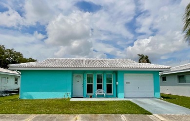 Beach Home Sale Pending in Pinellas Park, Florida