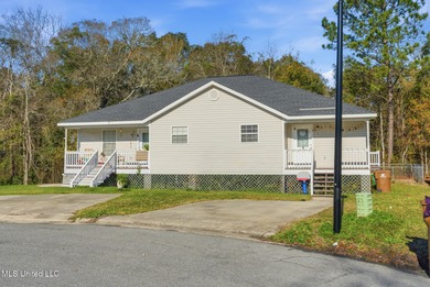 Beach Home For Sale in Long Beach, Mississippi