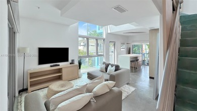 Beach Condo For Sale in Miami Beach, Florida