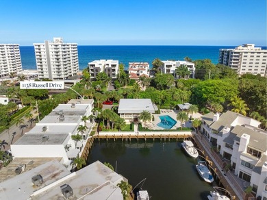 Beach Townhome/Townhouse For Sale in Highland Beach, Florida