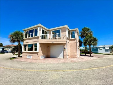 Beach Home For Sale in Jensen Beach, Florida