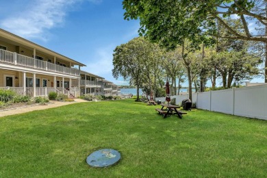 Beach Home For Sale in Hampton Bays, New York