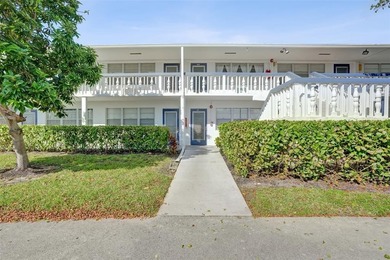 Beach Condo For Sale in Deerfield Beach, Florida