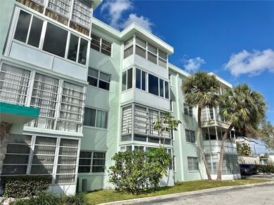 Beach Condo For Sale in Clearwater, Florida