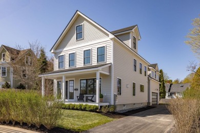 Beach Home For Sale in Portsmouth, New Hampshire