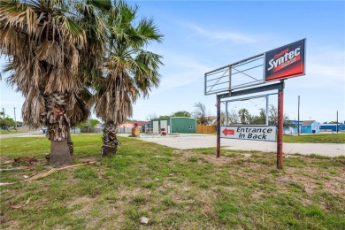 Beach Commercial For Sale in Rockport, Texas