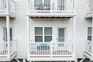 Beach Condo For Sale in Southport, North Carolina