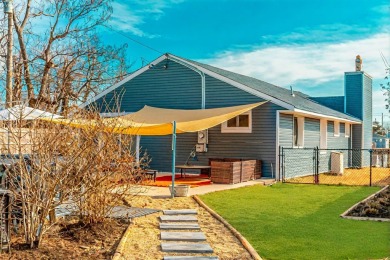 Beach Home For Sale in Bay Shore, New York