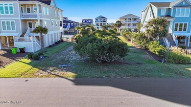 Beach Lot For Sale in Holden Beach, North Carolina