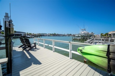 Beach Home For Sale in St. Petersburg, Florida