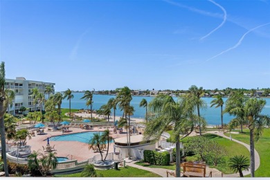 Beach Condo For Sale in St. Petersburg, Florida