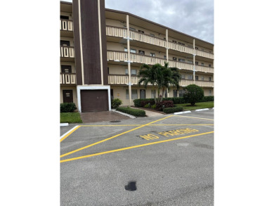 Beach Condo For Sale in Boca Raton, Florida